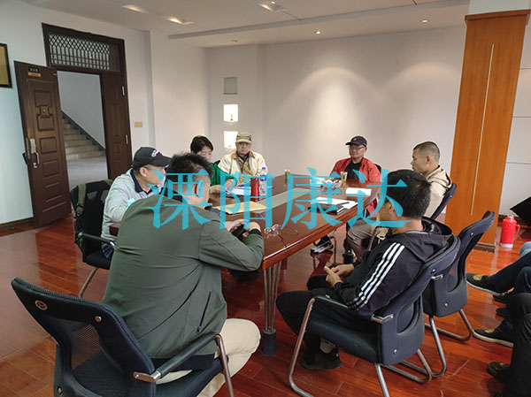 5月22日23日兩天上海質(zhì)量體系審核中心對我公司進(jìn)行換證審核，三個(gè)月內完成換證工作！